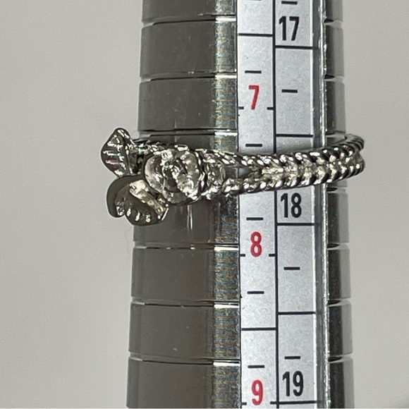 Silver Tone Rose Ring with Braid Band Size 7.5 - Picture 6 of 7